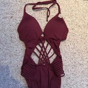 Kenneth Cole size small cage one piece swim suit